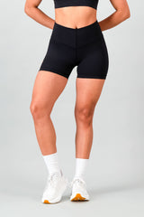 Dynamic 4-Inch Short